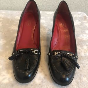 Size 7.5 black tasseled coach heels